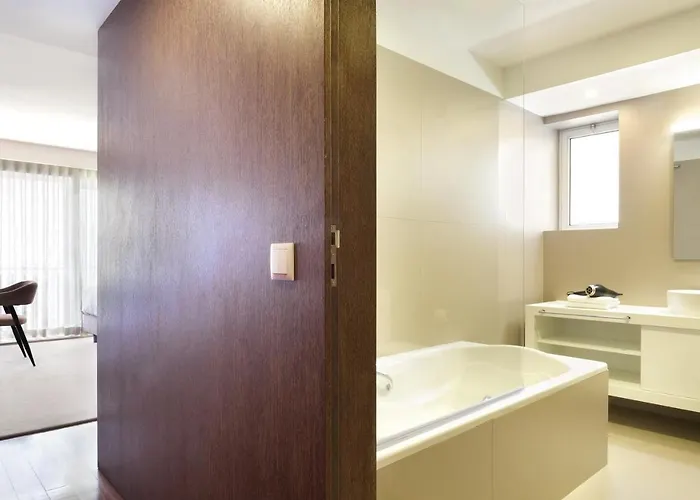 Nº150 Triplex With And Terrace Διαμέρισμα *